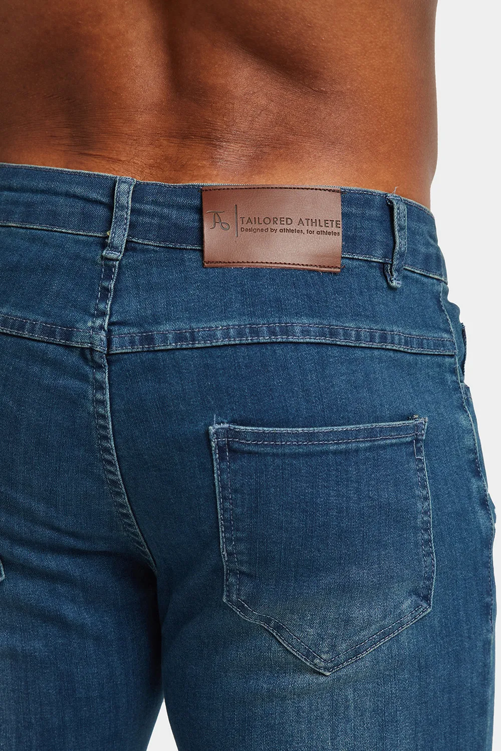 Athletic Fit Jeans in Mid Blue