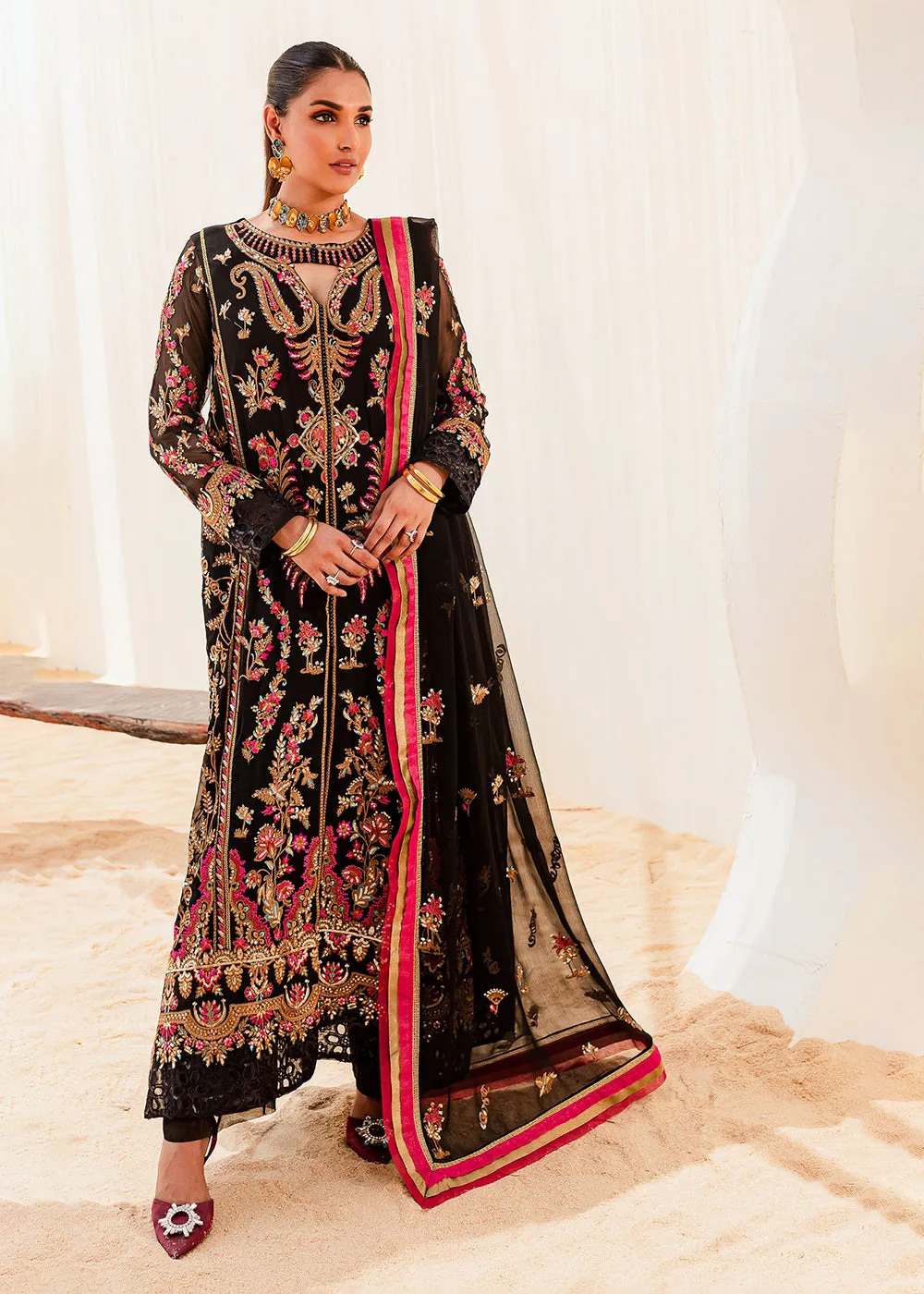 Sejal Luxury Formals 2023 by Maryum & Maria | BLACK IRIS (QS23-507)