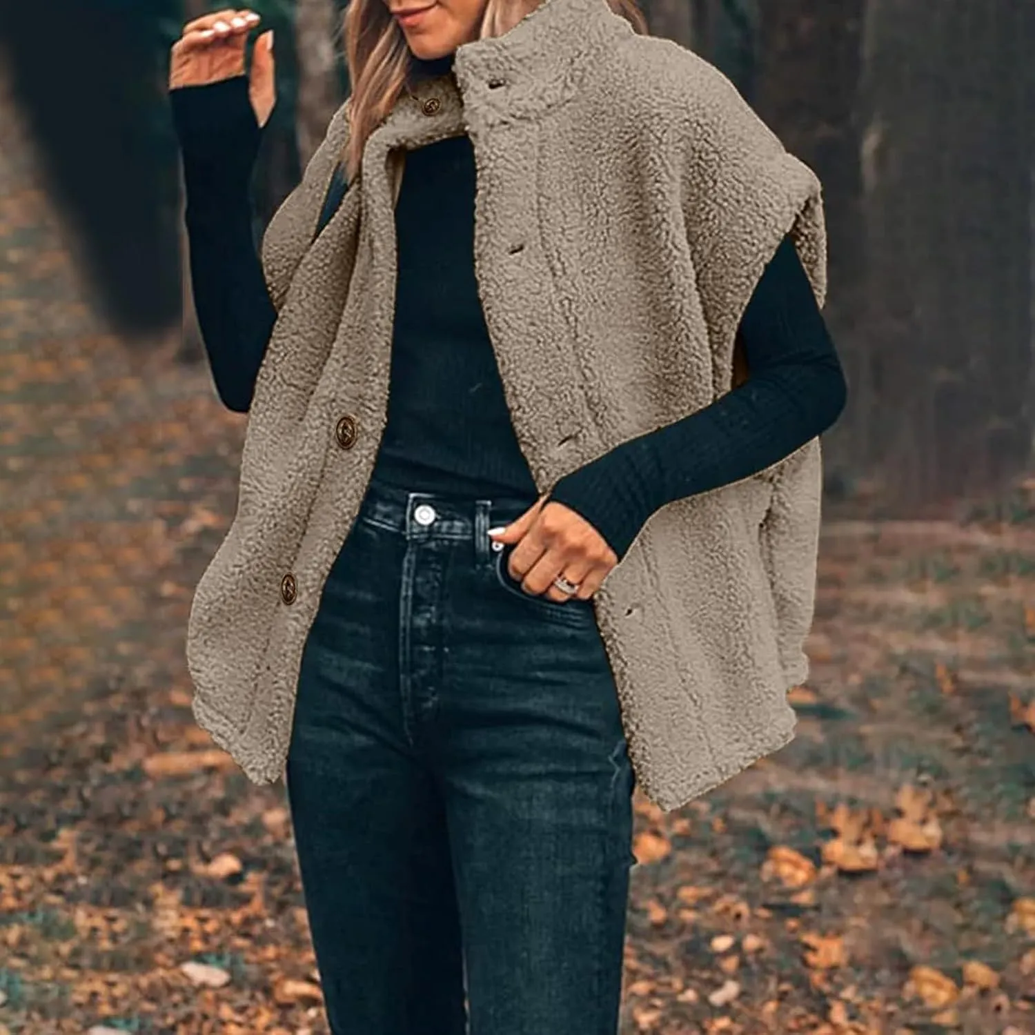 Sherpa Vest Women Sleeveless Button Down Fuzzy Fleece Vest Jacket Casual Oversized Vests Outerwear with Pockets