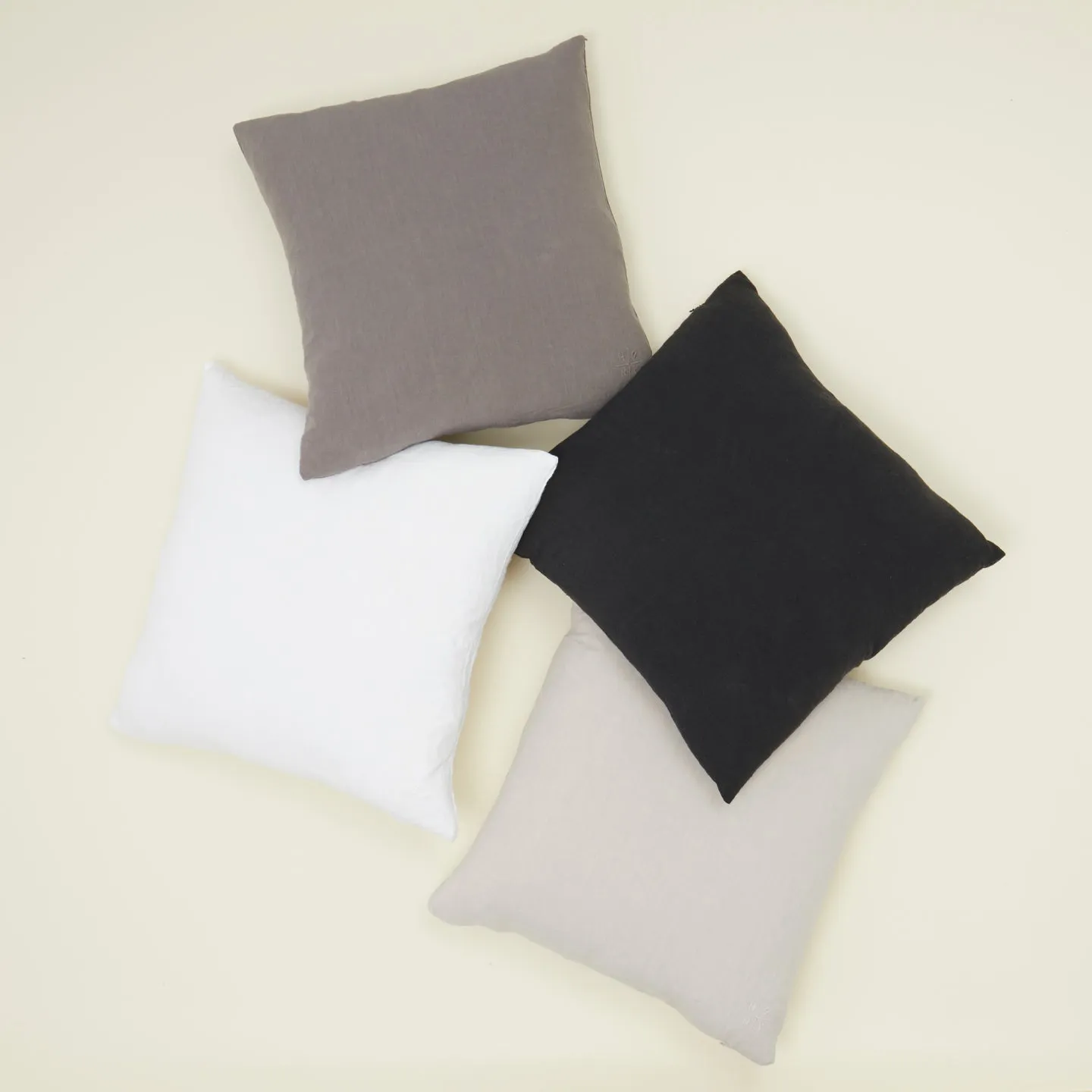 Simple Linen 18x18 Pillow - White