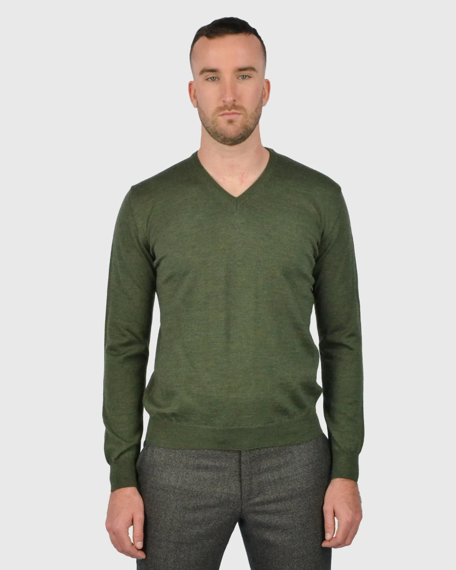 VISCONTI W23V OLIVE-GREEN WOOL V-NECK SWEATER